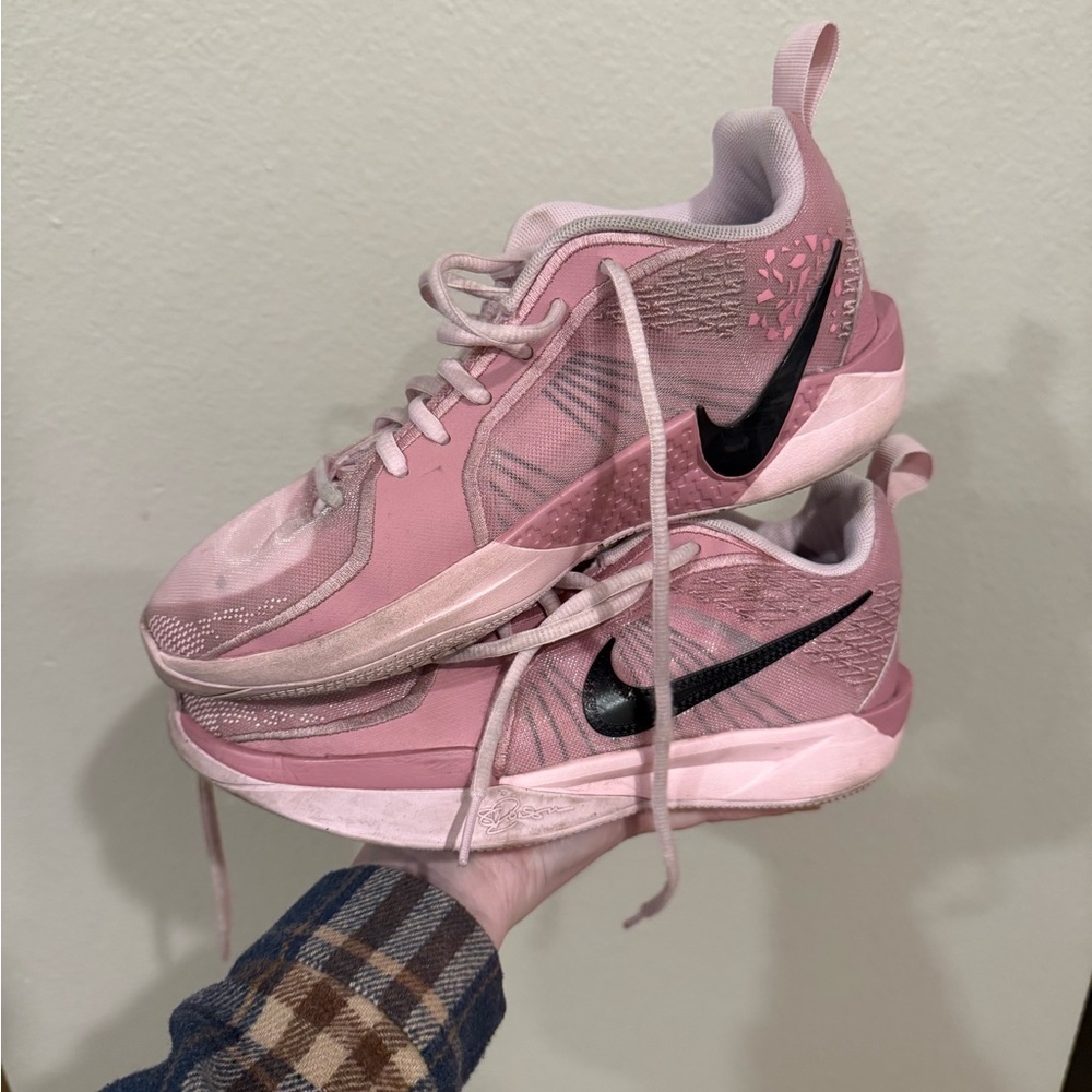 Nike Pink Women's Athletic Sneakers with Black Swoosh 5Y - Picture 2 of 6